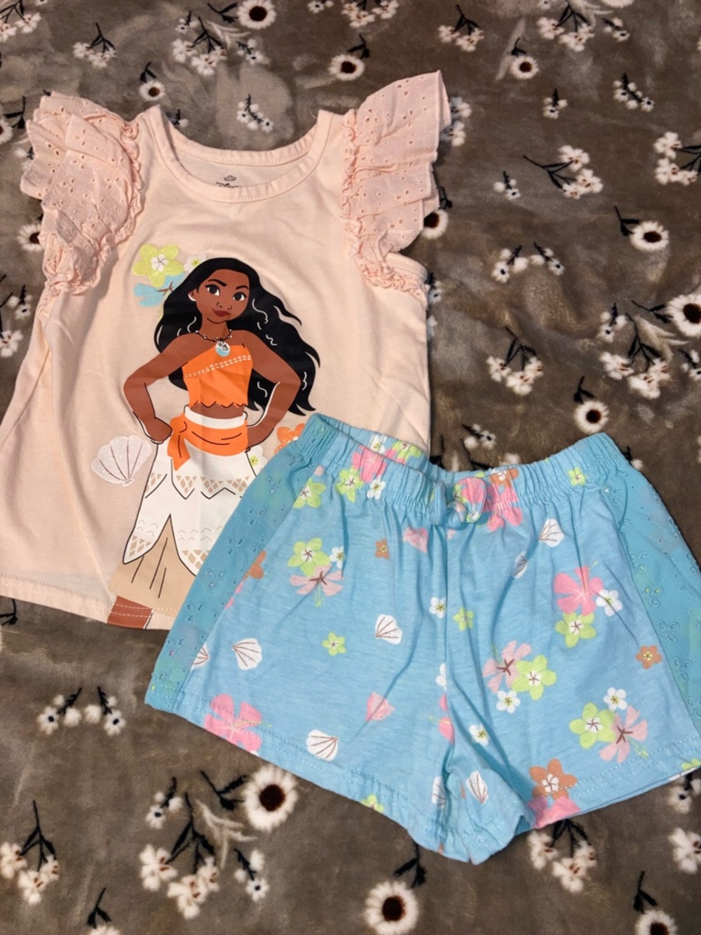 Girls' Flutter Sleeve Moana Graphic Matching Set with Blue Floral Shorts Size 6
